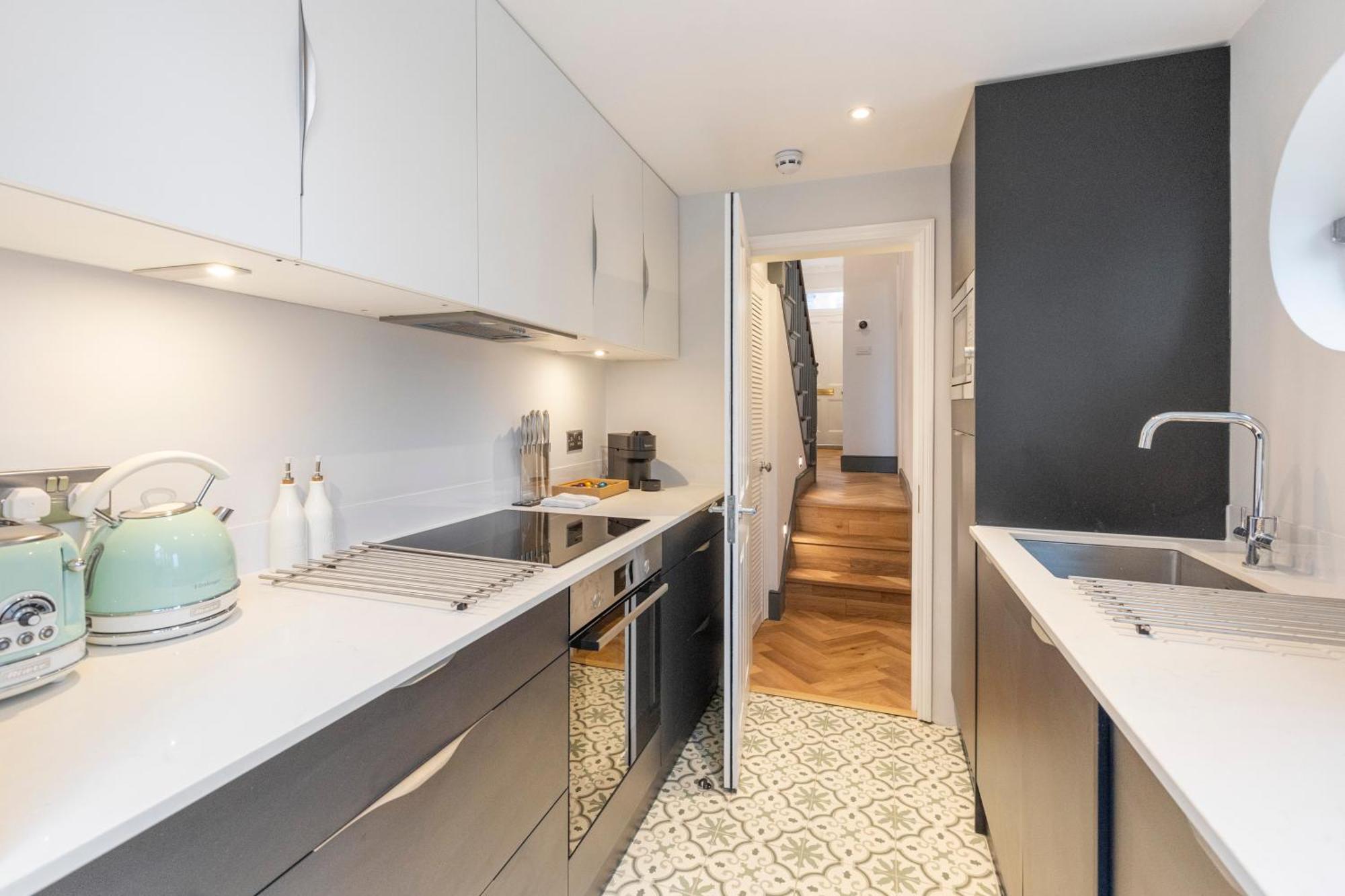 Appartamento Guest Favorite Private With King Sized Bed And Garden Newly Renovated